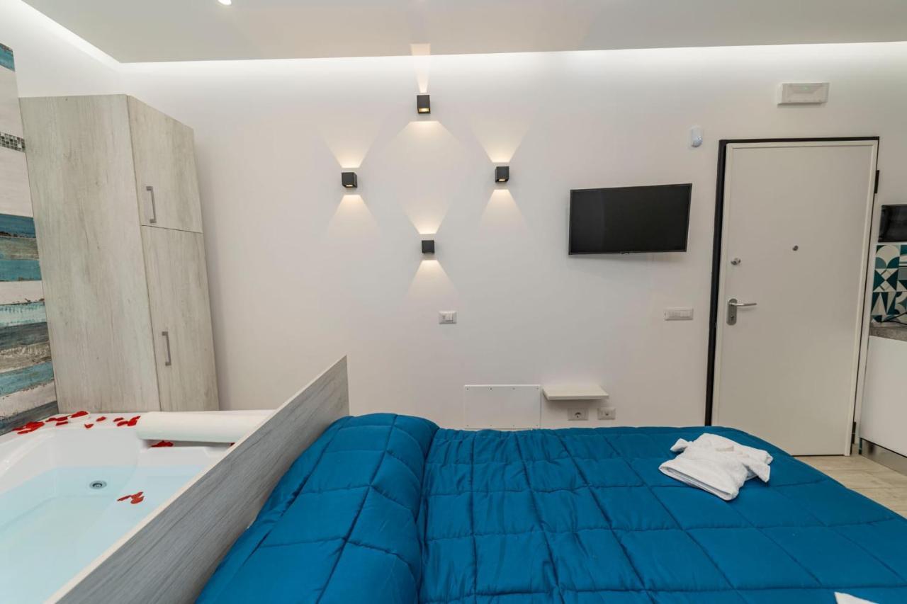 Luxurysuitepirandello CTA Exterior photo